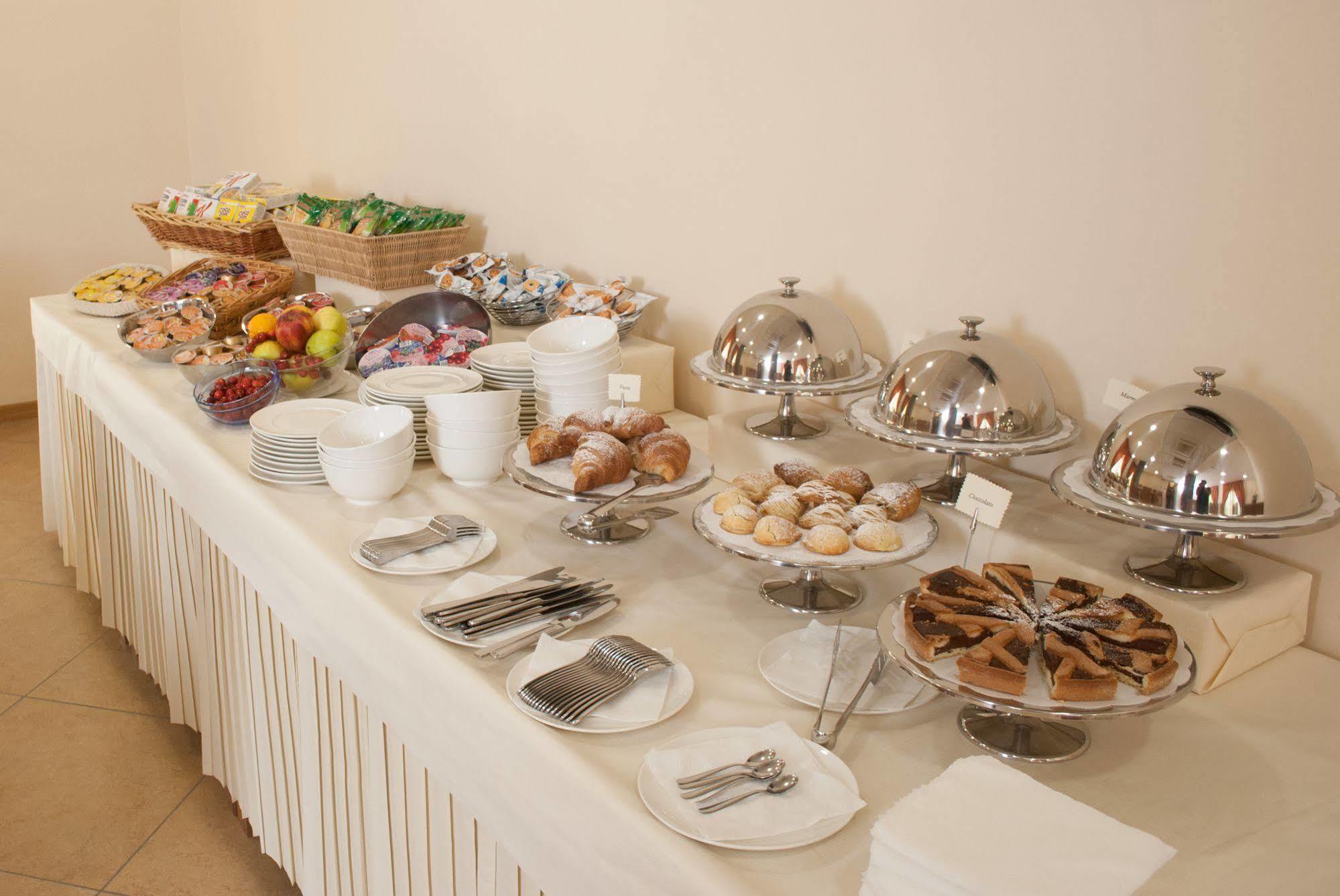 City Hotel Casoria Ngoại thất bức ảnh