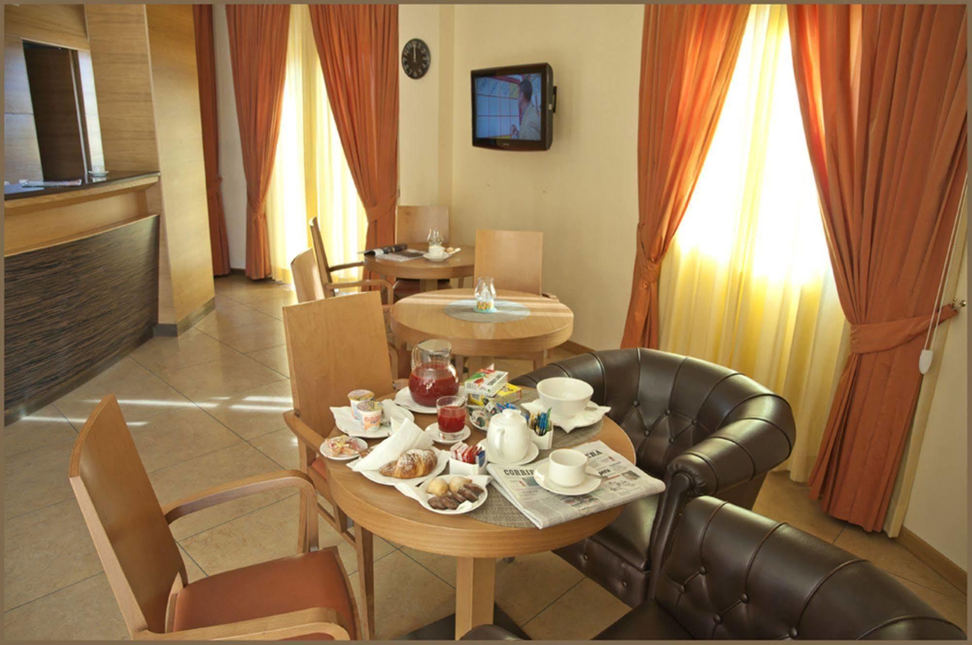 City Hotel Casoria Ngoại thất bức ảnh