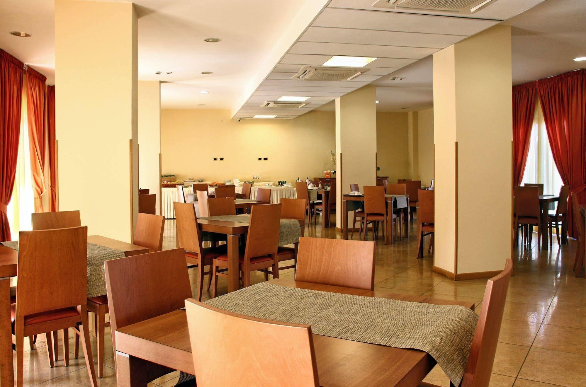 City Hotel Casoria Ngoại thất bức ảnh