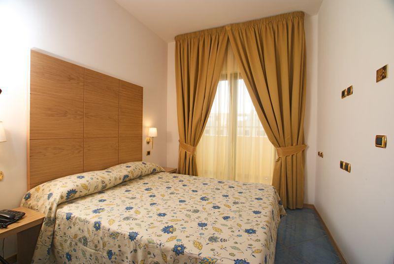 City Hotel Casoria Ngoại thất bức ảnh